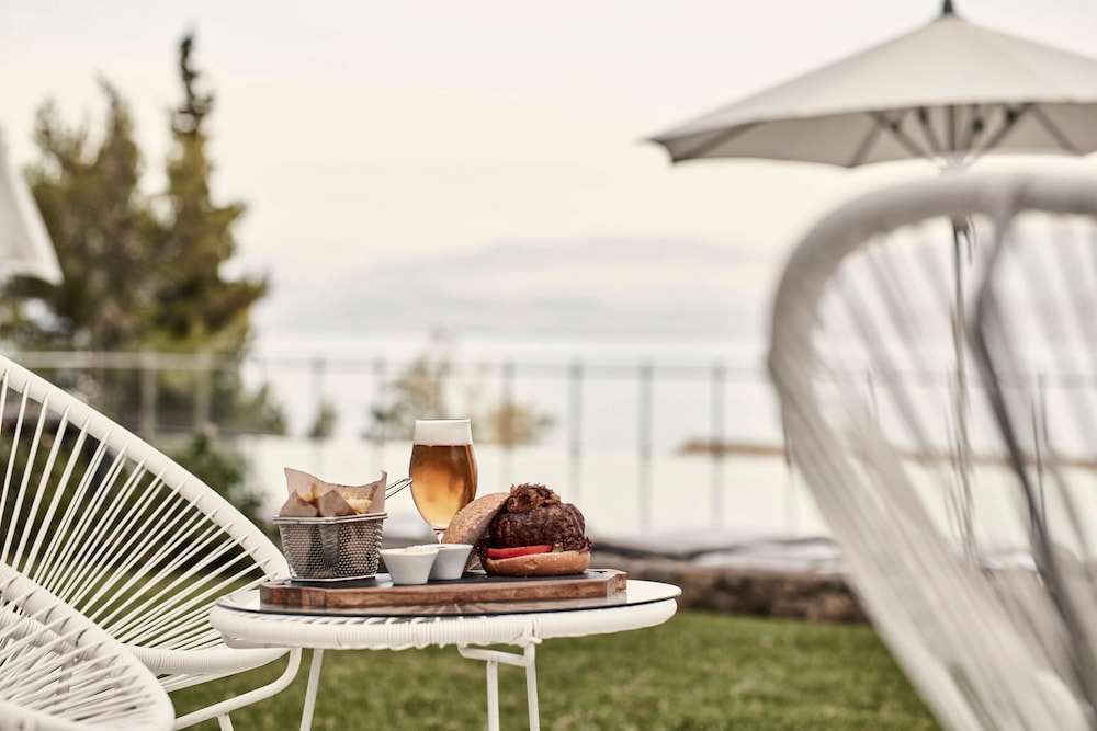 מזון ומשקאות