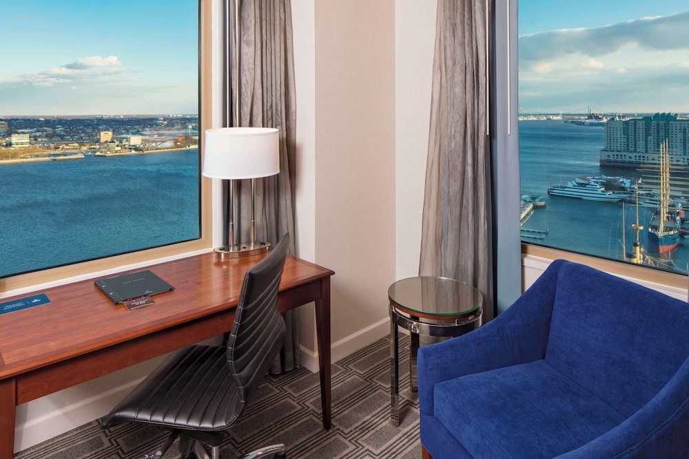 Hilton Philadelphia at Penn's Landing - photo 40