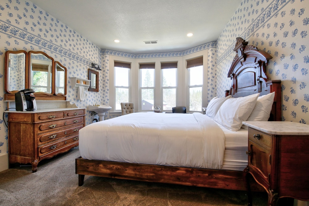 The Groveland Hotel - photo 27