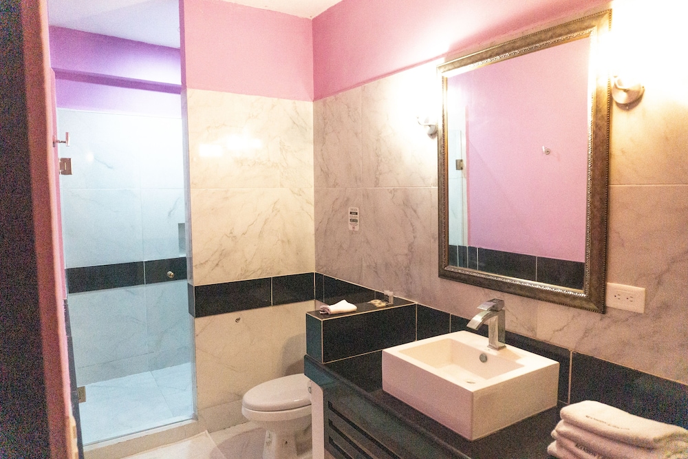 Bathroom shower