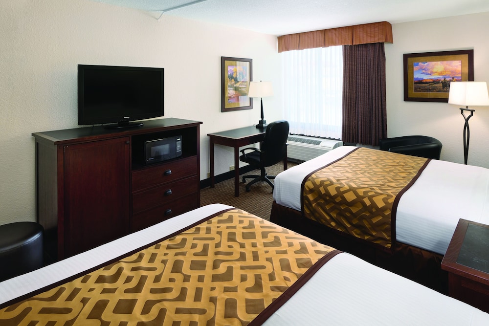 Ramkota Hotel & Conference Center - photo 6
