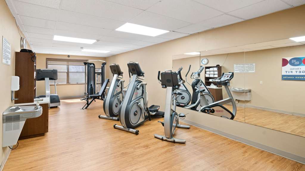 Clarion Hotel & Suites Fairbanks near Ft. Wainwright - photo 51