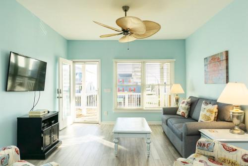 The Surf Shack by Oak Island Accommodations - photo 28