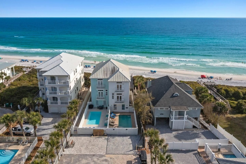 Rays on 30A - carbon neutral hotel in Unknown City
