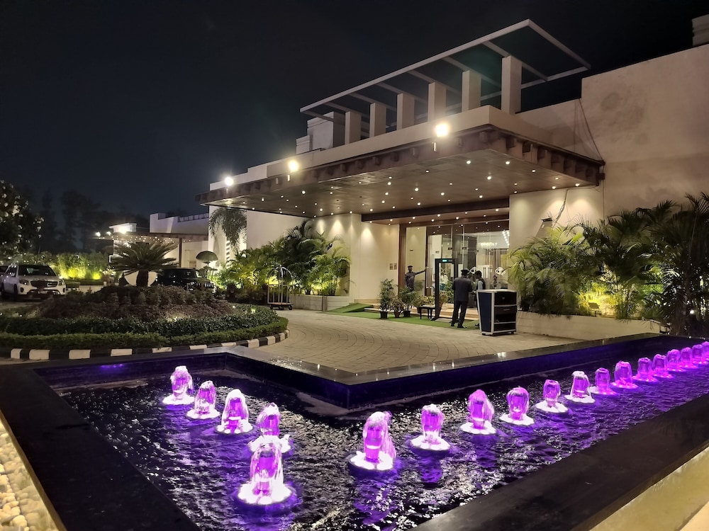 Bel La Monde Hotel NH8 at 6km from IGI Airport Delhi in New Delhi, India