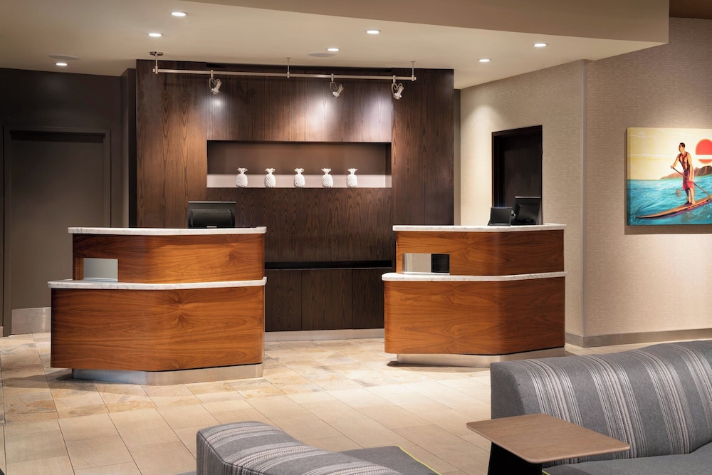 Courtyard Maui Kahului Airport - photo 2