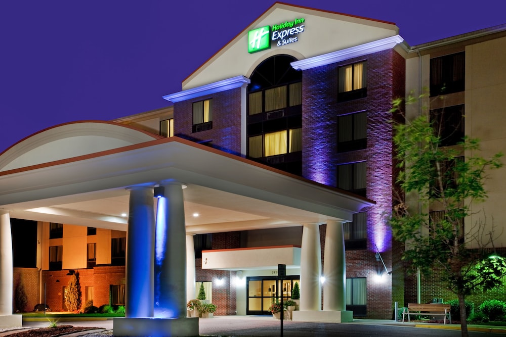 Holiday Inn Express Hotel & Suites Chesapeake by IHG - carbon neutral hotel in Chesapeake