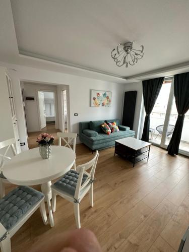 Relax & Rest Cugir — 4-Star Luxury Hotel in Cugir, Romania