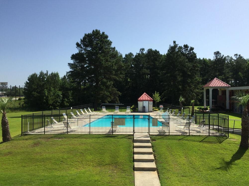 Palmetto Inn - carbon neutral hotel in Manning