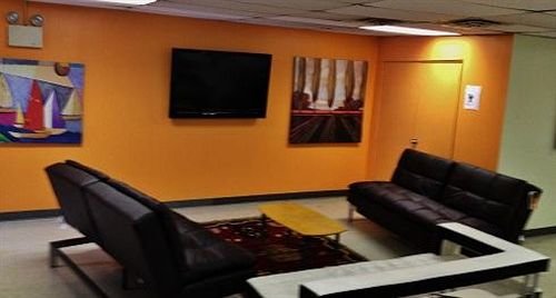 Westway Hotel & Hostel - photo 21