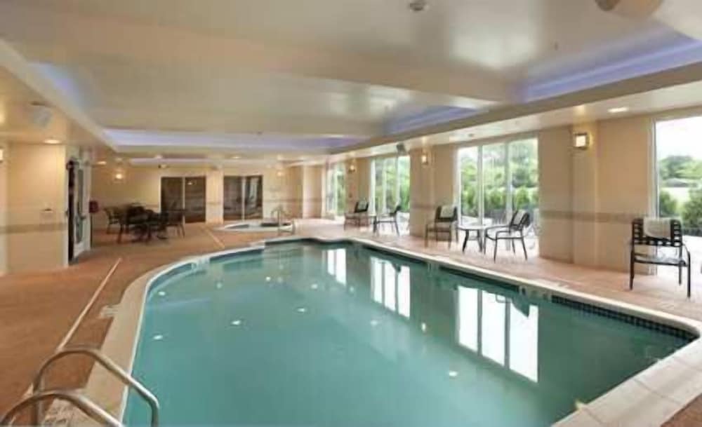 Hilton Garden Inn Mt. Laurel - photo 24