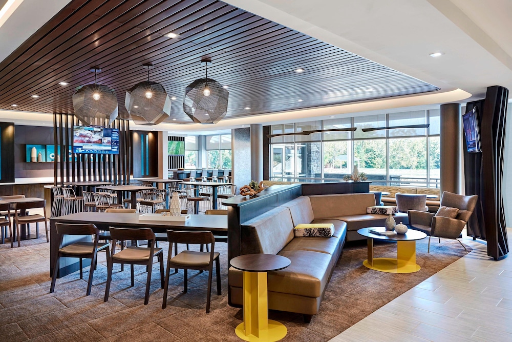 SpringHill Suites by Marriott Hilton Head Island - photo 21
