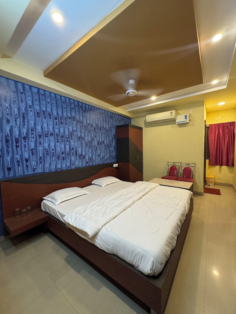 Hotel Asha Pride - carbon neutral hotel in Chatrapur