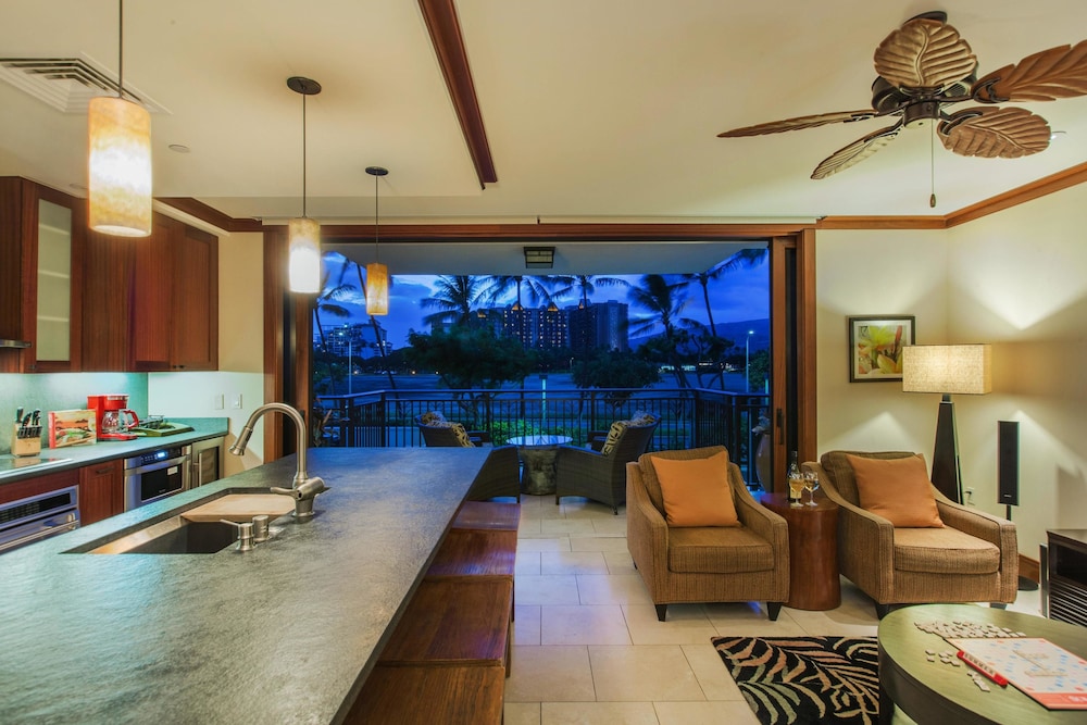 Three bedroom Villas at Ko Olina Beach Villas Resort - photo 15