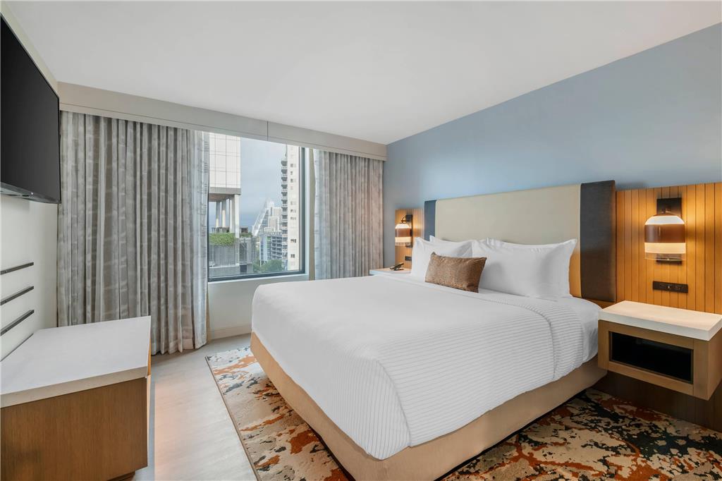 Cambria Hotel Austin Downtown - photo 44