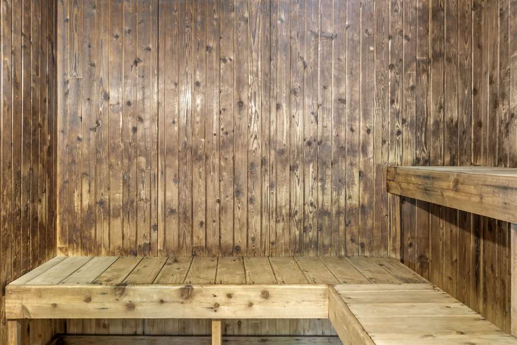 Quality Inn Saint Ignace I 75 - photo 8