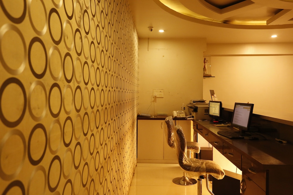 Hotel Sanket Inn - last minute hotel in Pune