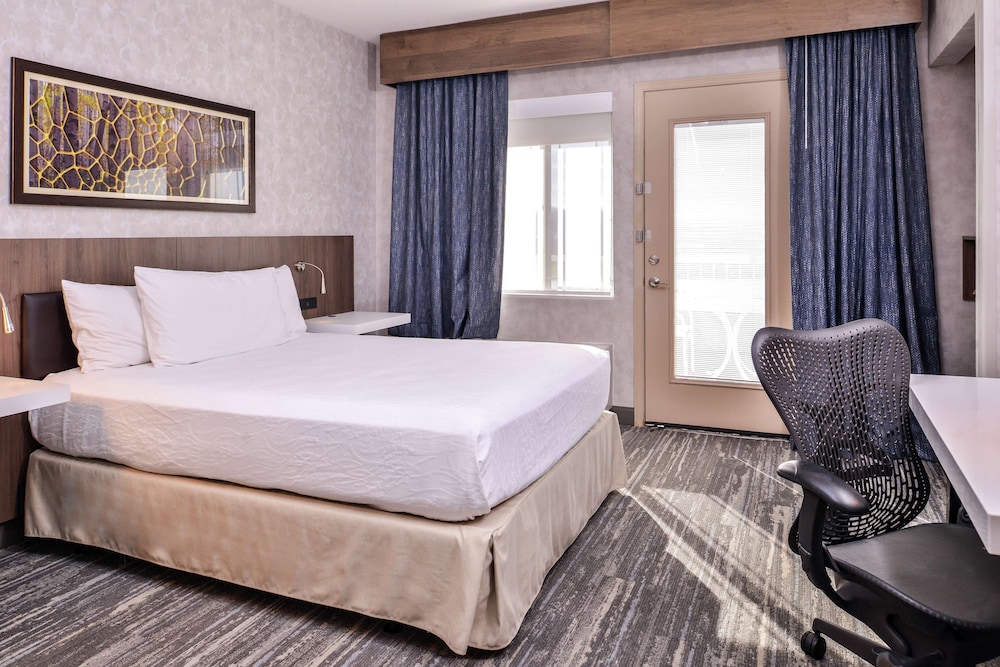 Hilton Garden Inn Bend - photo 37
