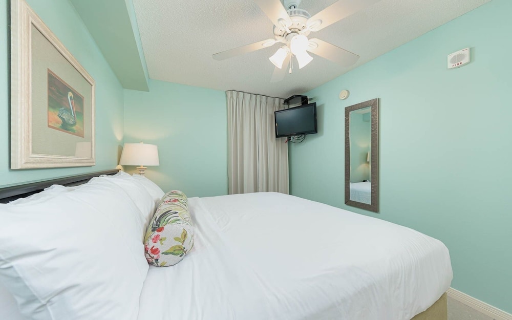 Phoenix All Suites Hotel 201 1 Bedroom Condo - photo 6