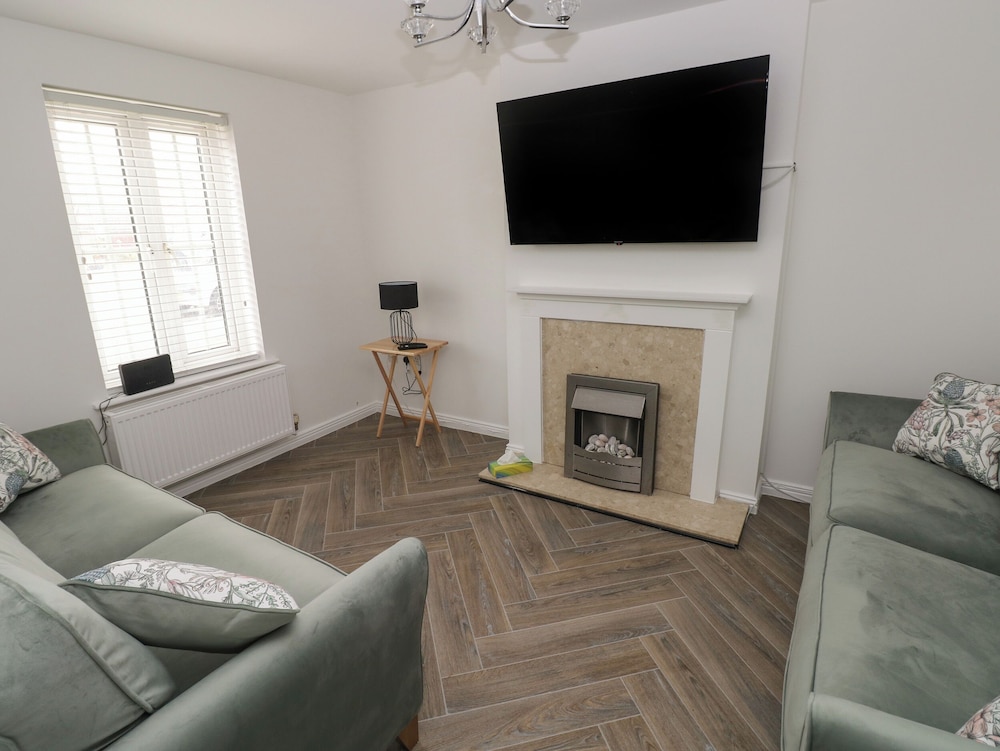 39 Mariners Quay - carbon neutral hotel in Port Talbot