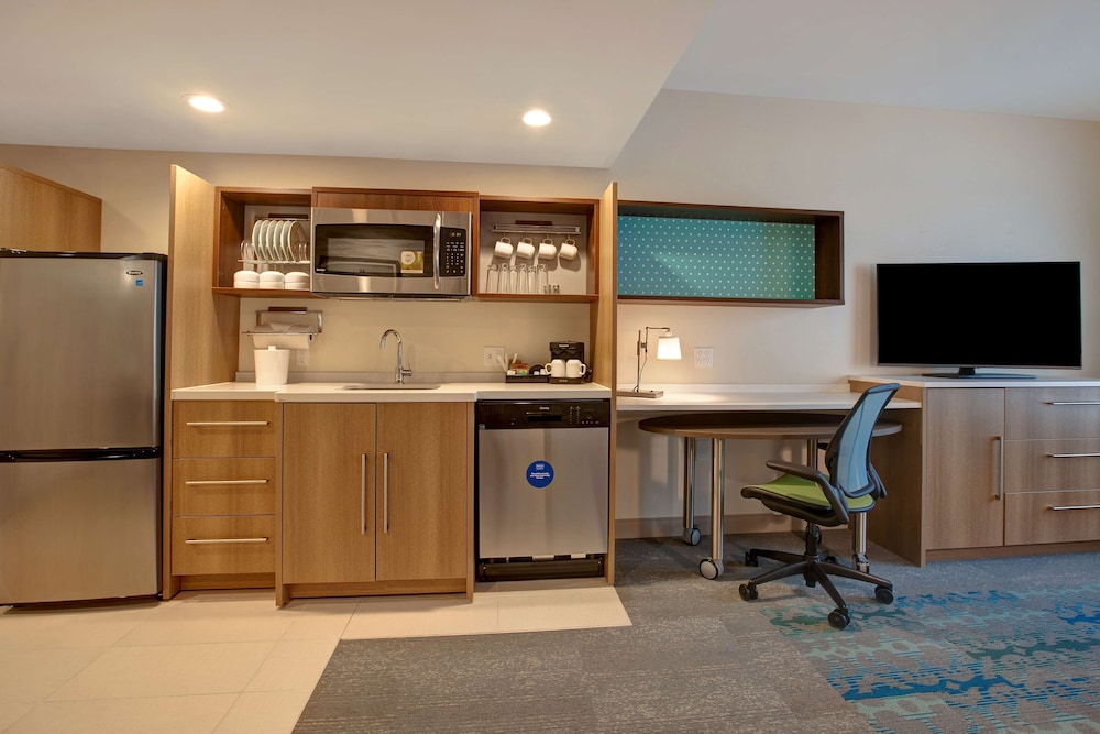Home2 Suites by Hilton Carmel Indianapolis - photo 16