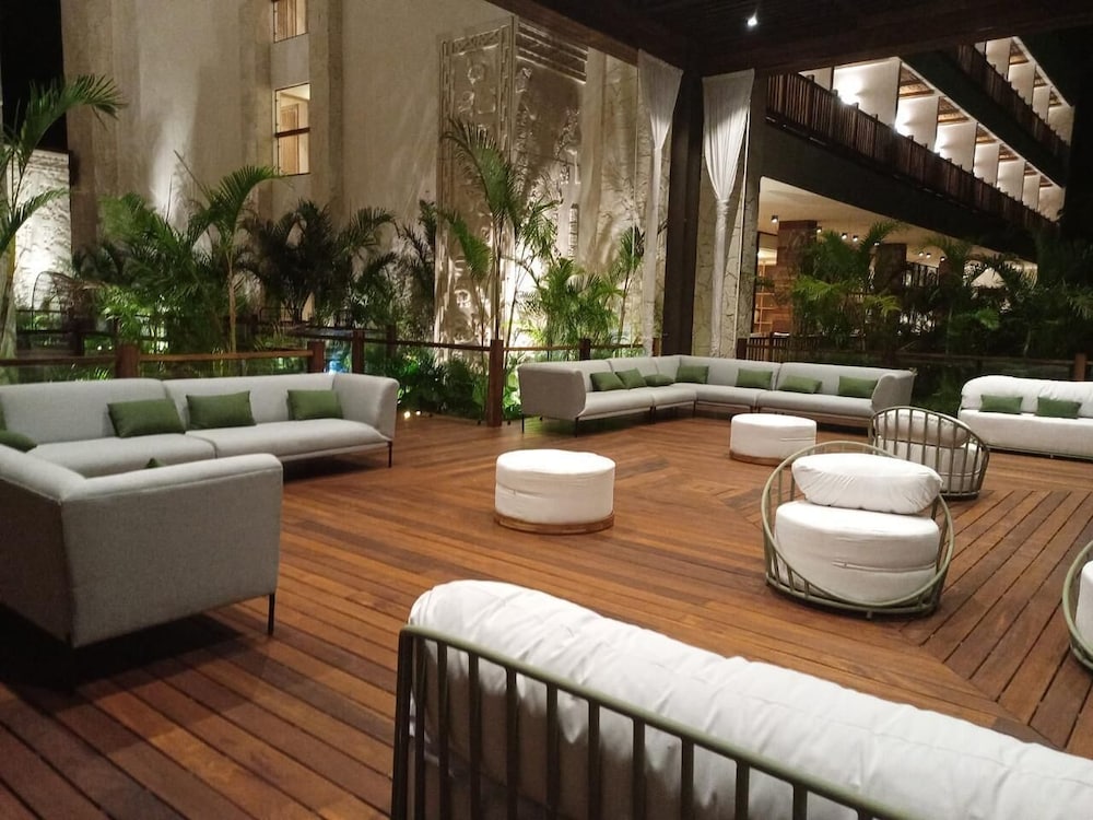 Hotel Mundo Maya Nuevo Uxmal