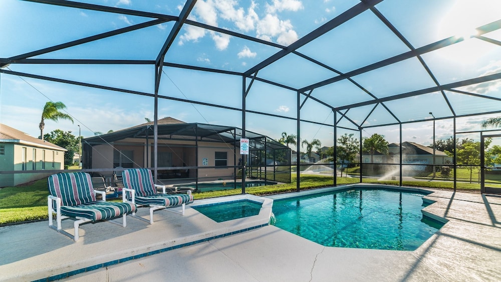 8147 fan Palm way - featured photo
