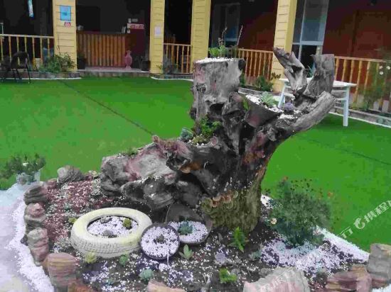 Fall in love with Yunjia in Luqiao, People's Republic of China