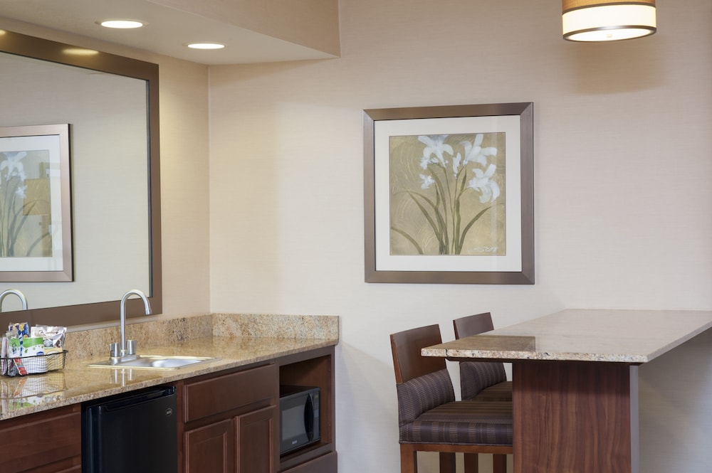 Hampton Inn & Suites Cleveland Southeast Streetsboro - photo 6