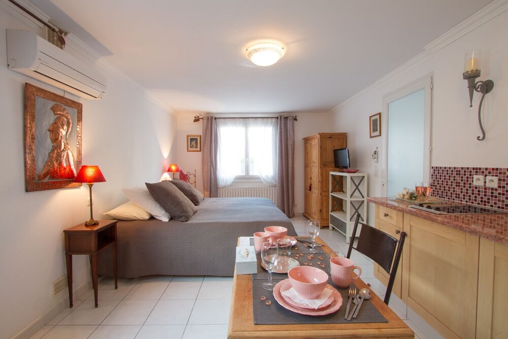 Atrium Augusta in Frejus, France