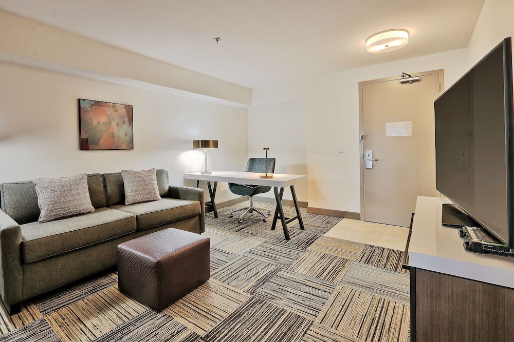 Hilton Garden Inn Albuquerque Journal Center - photo 10