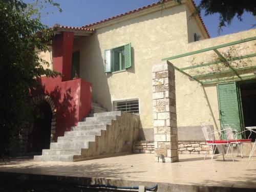 Spacious Villa with View 10 Mins Walk To the Beach — 4-Star Luxury Hotel in Methoni, Greece
