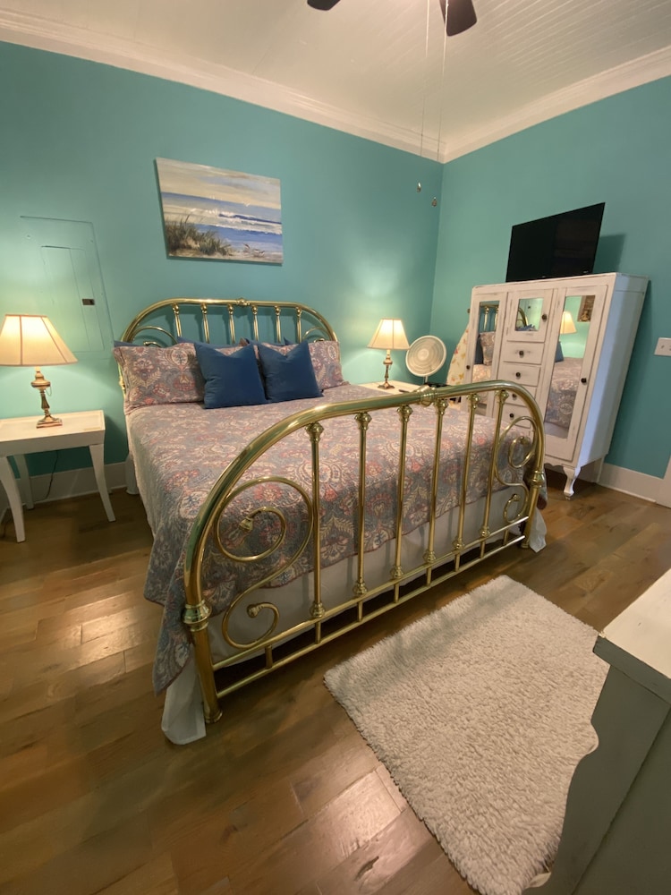Little Inn on Main - photo 44