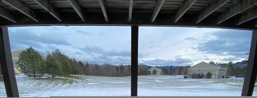 S5 Renovated Bretton Woods Resort condo with beautiful mountain views Fast wifi - photo 10