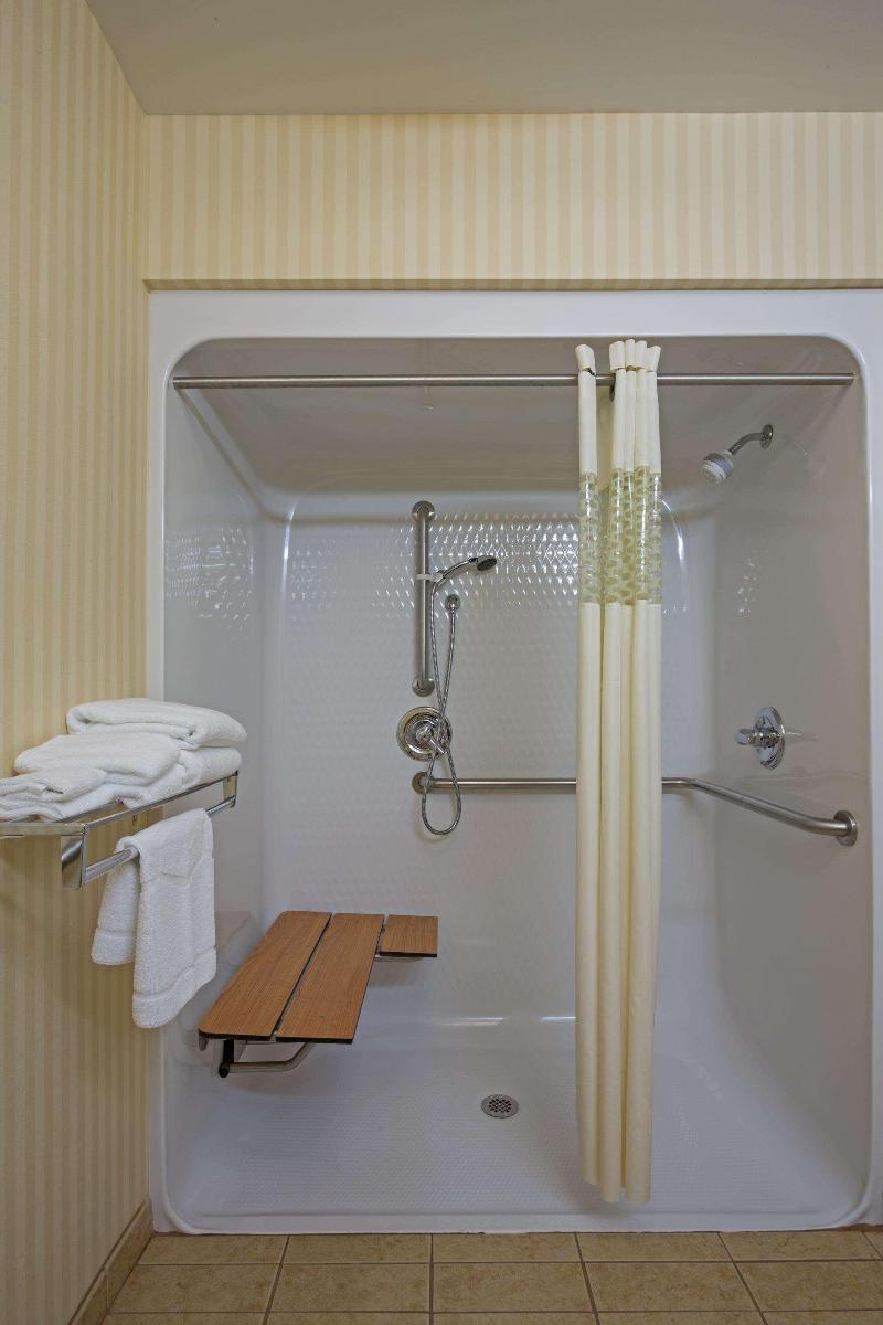 Hampton Inn Lewisburg - photo 49