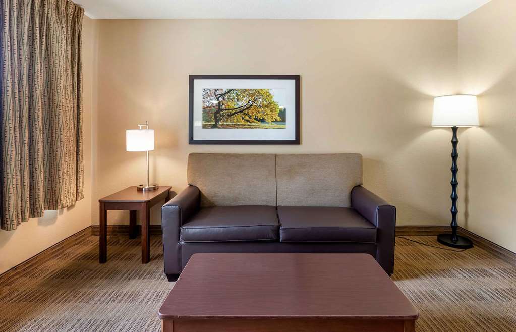 Extended Stay America Select Suites Des Moines Urbandale - photo 25