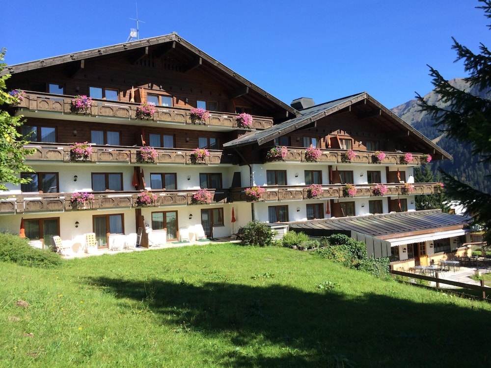 Suitehotel Kleinwalsertal in Mittelberg, Austria