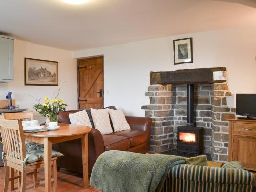 Gardener's Cottage Ukc4299 — 4-Star Luxury Hotel in Bideford, United Kingdom