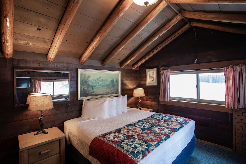 Lochsa Lodge Resort - photo 37