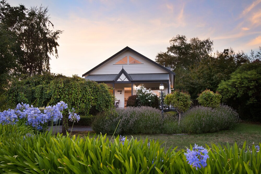 Aggies Way Dog Friendly With Panoramic Views — Daylesford