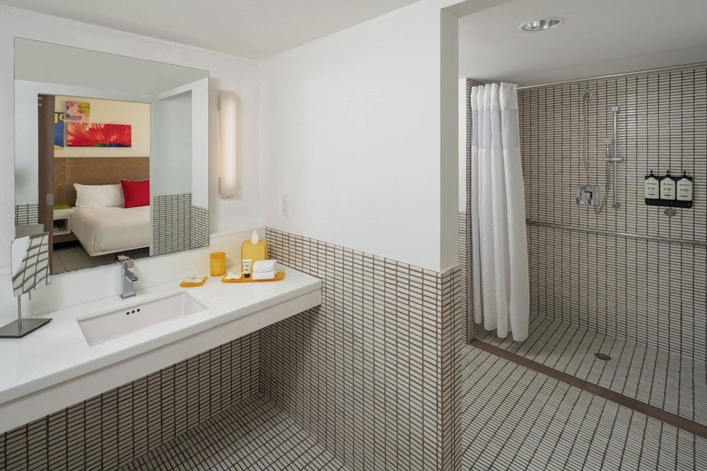 Royal Palm South Beach Miami a Tribute Portfolio Resort - photo 12