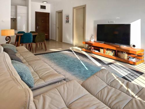 Lavander Bay F04 — 4-Star Luxury Hotel in Podgorica, Montenegro