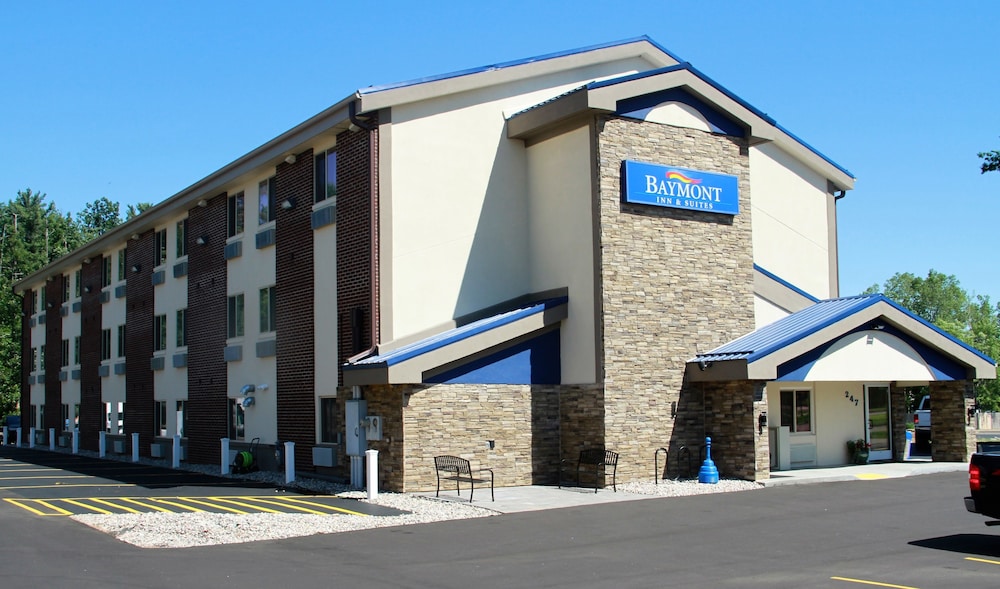 Baymont by Wyndham Stevens Point - photo 61