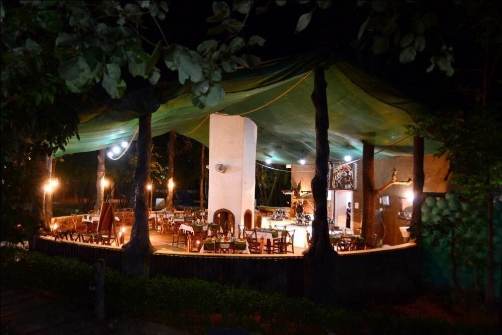 Tigerwoods Kanha Resorts & Spa in Mandla, India