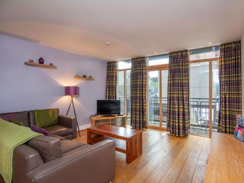 206 By The Bridge Apartment — 4-Star Luxury Hotel in Inverness, United Kingdom