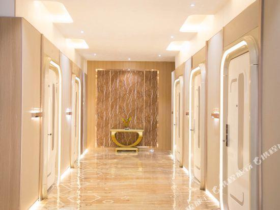 Songyi Future Hotel - last minute hotel in Urumqi