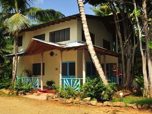 Wohnen beim Uswatta Liyanage — hotel in Troisdorf