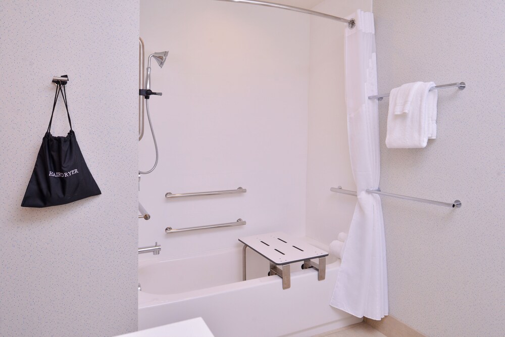 Holiday Inn Express & Suites Mall of America MSP Airport by IHG - photo 25
