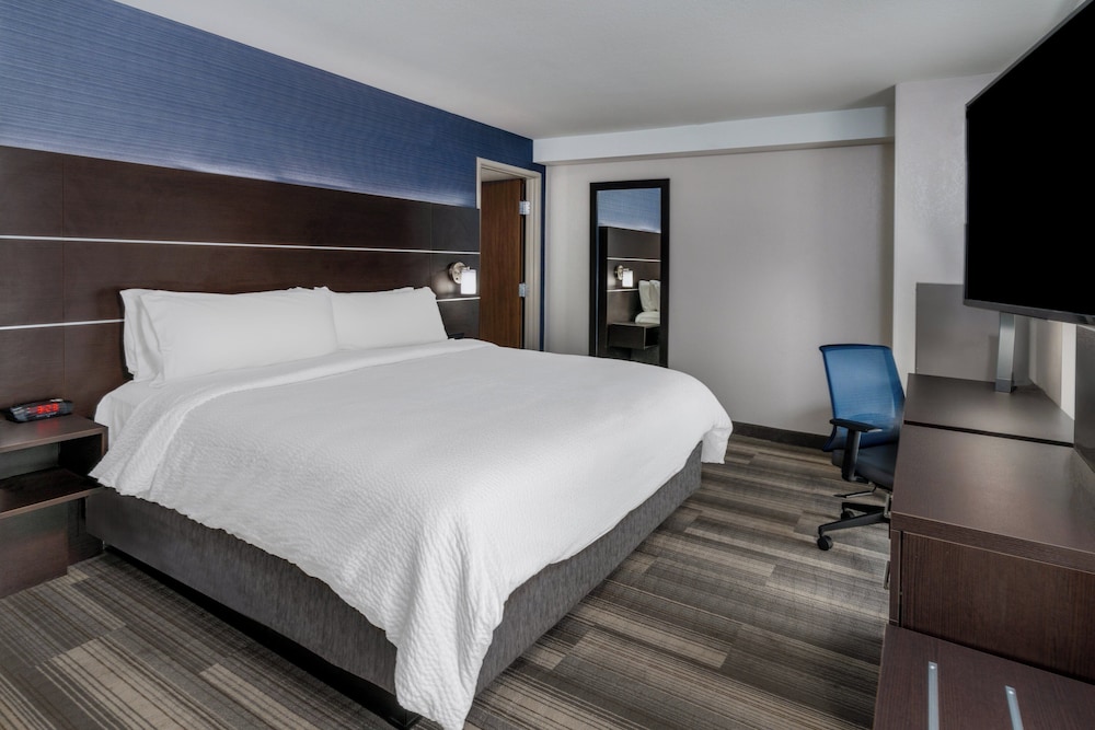 Holiday Inn Express Hotel & Suites Deadwood Gold Dust Casino - photo 26