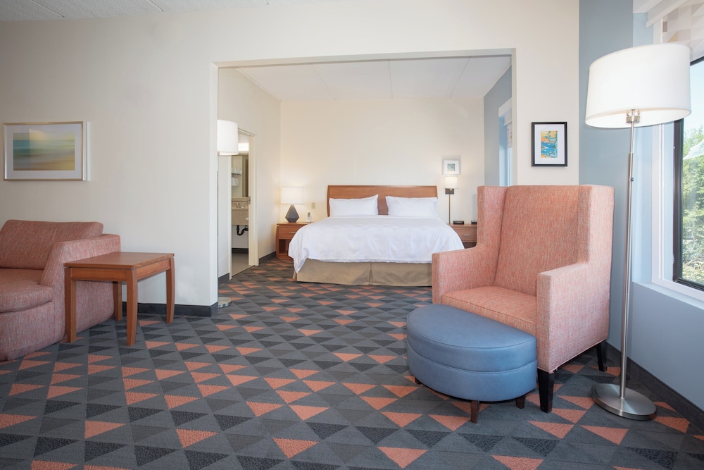 Holiday Inn & Suites Goodyear West Phoenix Area by IHG - photo 28